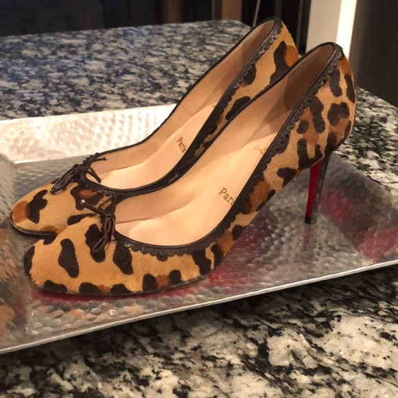 Heels - Picture 2 of 8